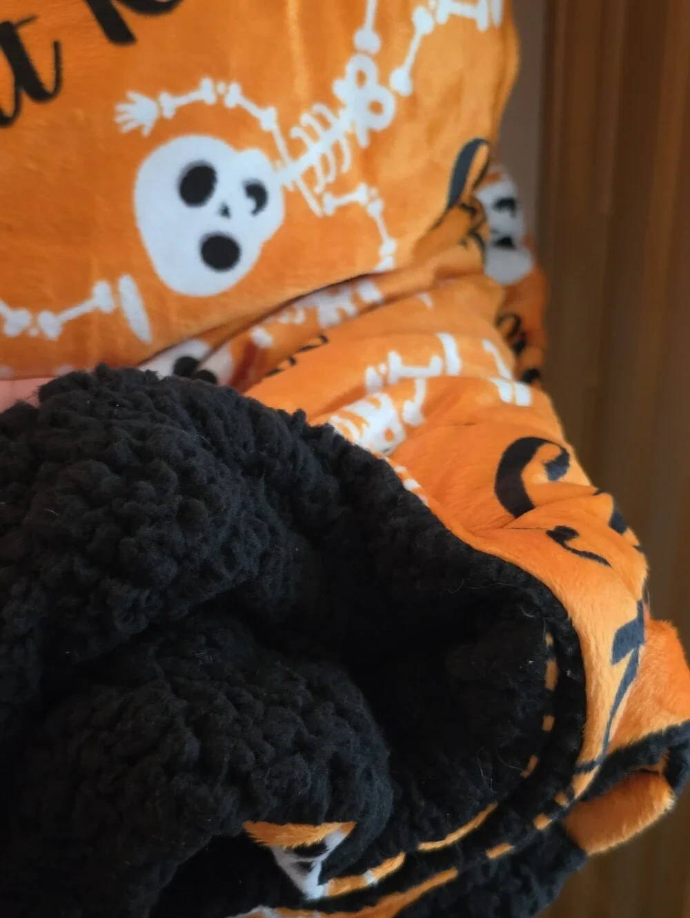 Marlo Lorenz Halloween Skeleton 
